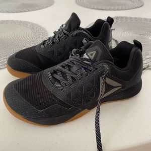 Black Reebok Crossfit Nano Barely Worn Size 7